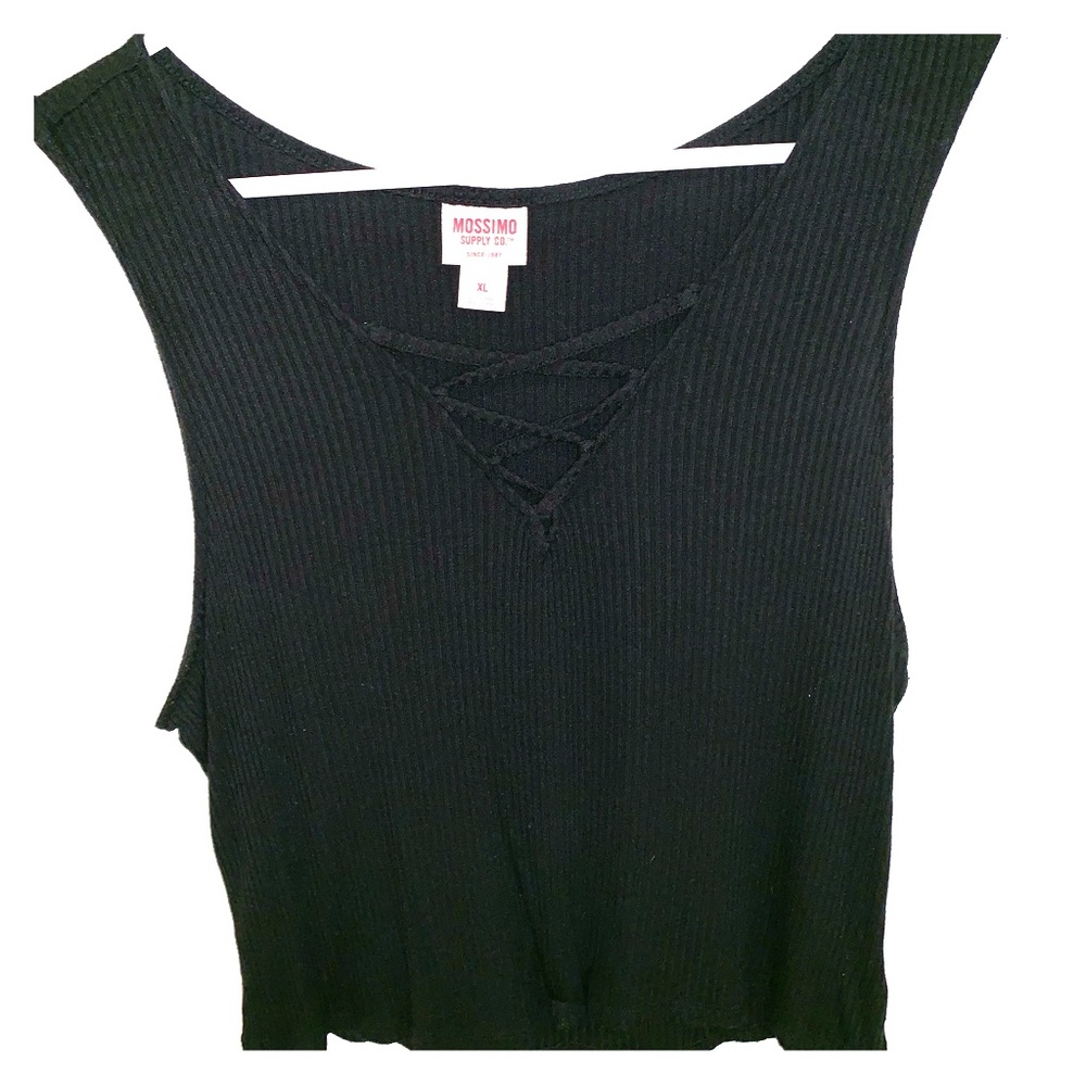cropped black tee